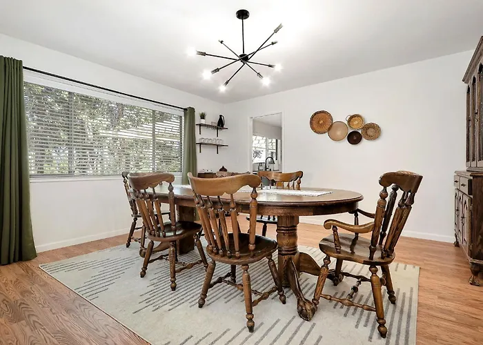 Home In The Pines - Apple Hill - Dog Friendly - Snow Nearby