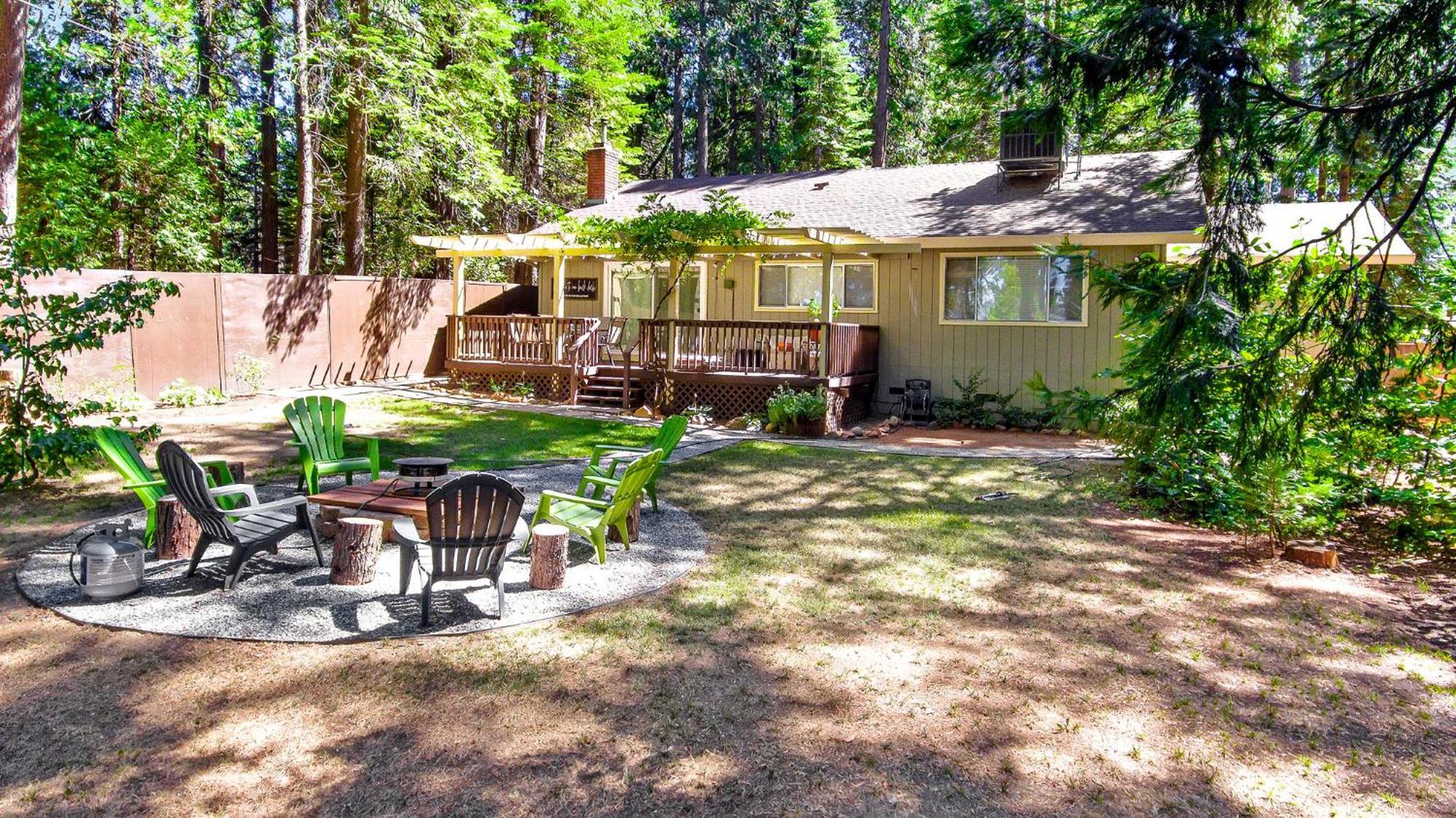 In The Pines - Apple Hill - Dog Friendly - Snow Nearby *