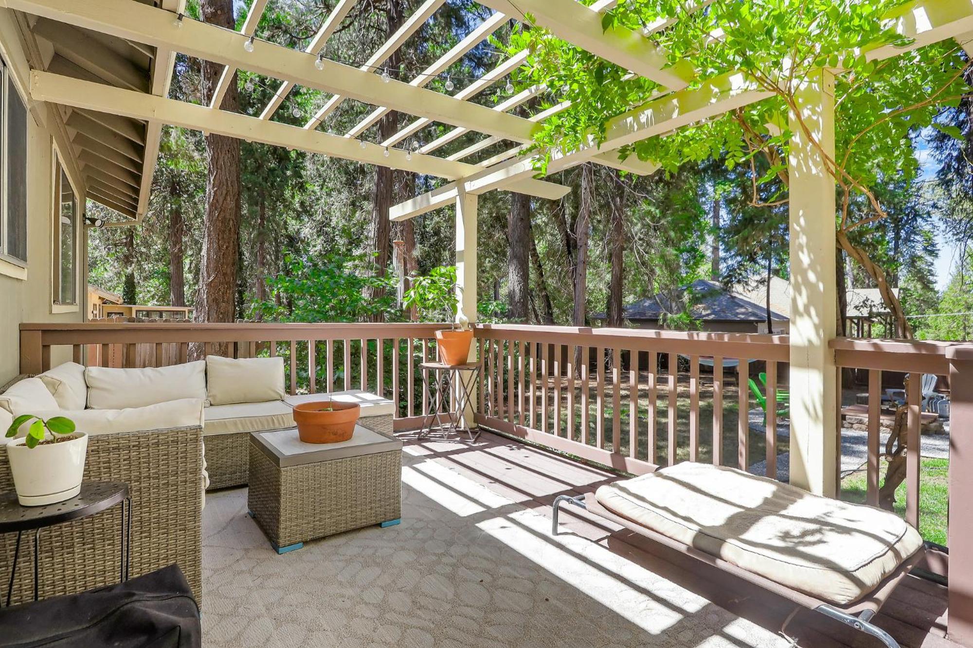 In The Pines - Apple Hill - Dog Friendly - Snow Nearby Holiday home