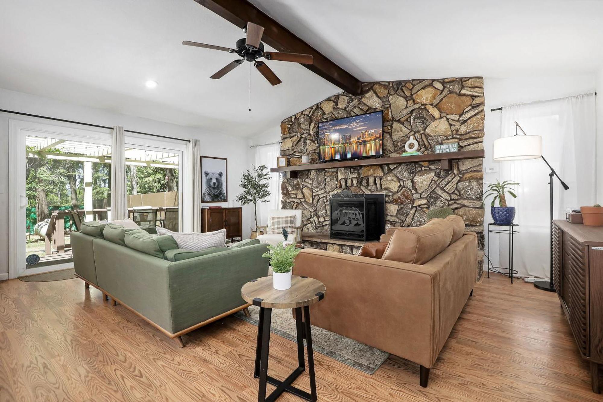 In The Pines - Apple Hill - Dog Friendly - Snow Nearby * Pollock Pines